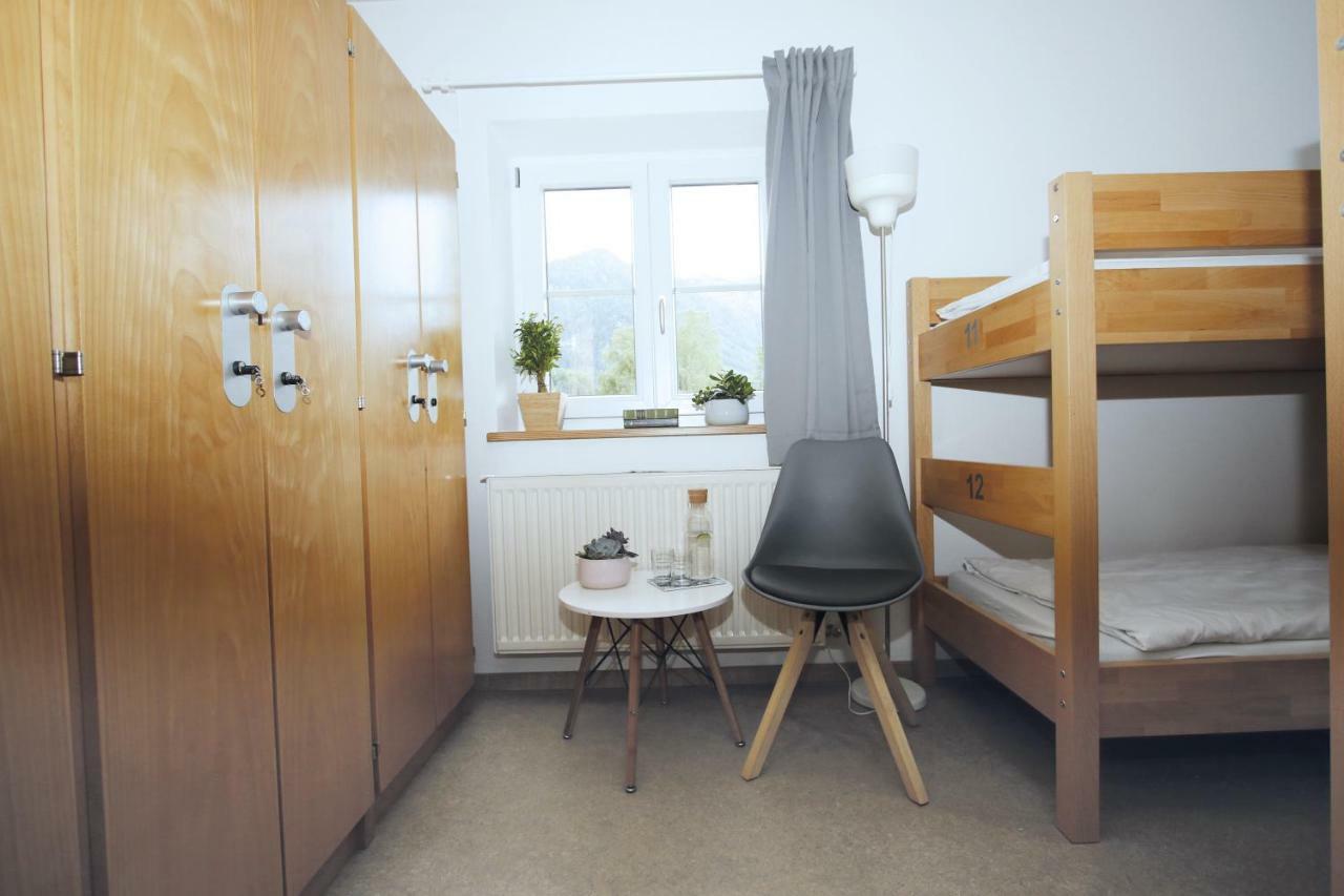 Berg Blick Jugendherberge Mit Privatzimmer Kochel am See Exterior foto